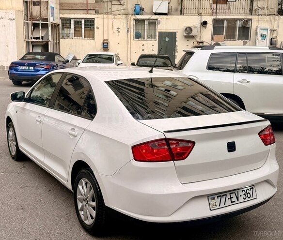 SEAT Toledo 2015, 155,000 km - 1.4 l - Bakı