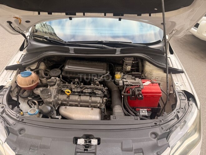 SEAT Toledo 2015, 155,000 km - 1.4 l - Bakı