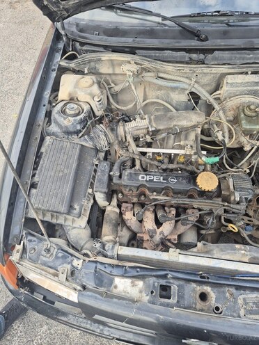 Opel Astra 1993, 350,000 km - 1.4 л - Bakı