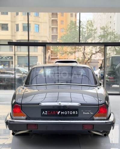 Jaguar  1985, 89,000 km - 5.3 l - Bakı
