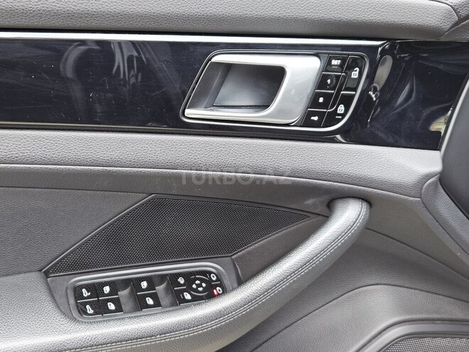 Porsche Panamera 2020, 61,000 km - 2.9 l - Bakı