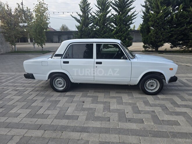 LADA (VAZ) 2107 2002, 26,000 km - 1.6 л - Sabirabad