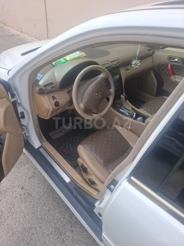 Mercedes C 240 2003, 293,523 km - 2.6 l - Bakı