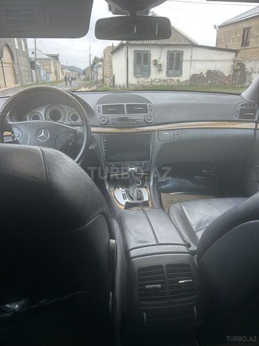 Mercedes E 350 2005, 301,000 km - 3.5 l - Balakən