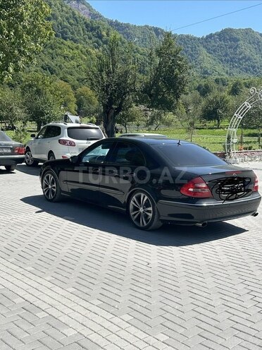 Mercedes E 350 2005, 301,000 km - 3.5 l - Balakən