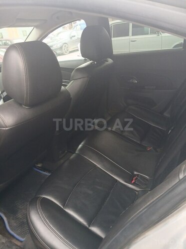 Chevrolet Cruze 2013, 30,000 km - 1.4 l - Tovuz