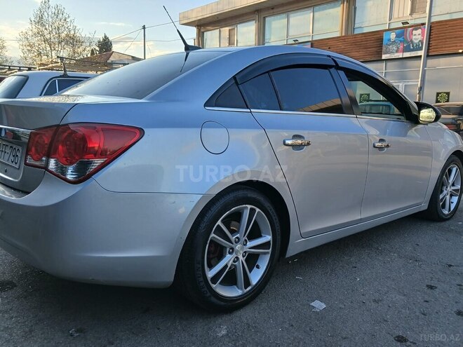 Chevrolet Cruze 2013, 30,000 km - 1.4 l - Tovuz