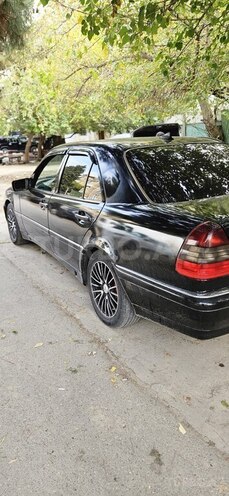 Mercedes C 230 1999, 422,000 km - 2.3 л - Bakı
