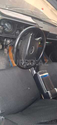 LADA (VAZ) 2105 1982, 207,999 km - 1.5 л - Quba