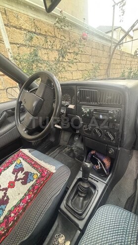 Volkswagen Passat 1992, 420,000 km - 1.8 l - Bakı