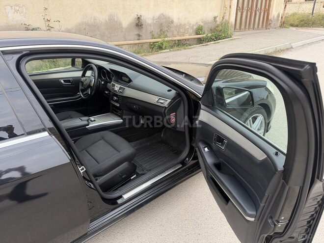 Mercedes E 250 2015, 276,000 km - 2.1 l - Bakı