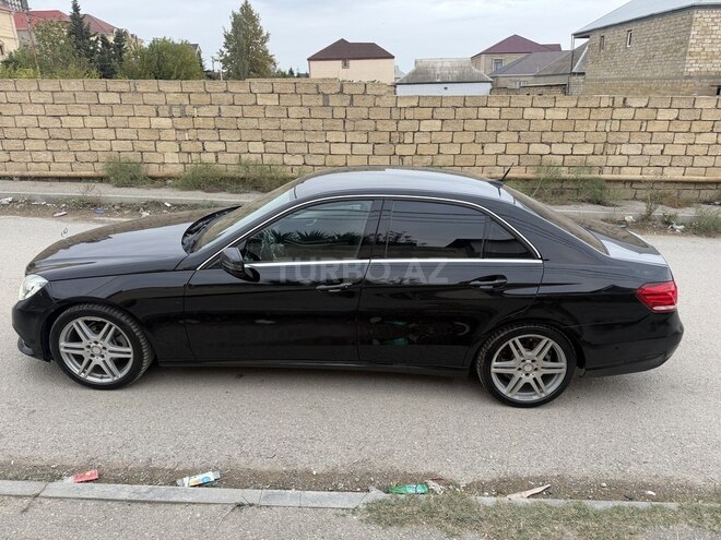 Mercedes E 250 2015, 276,000 km - 2.1 l - Bakı