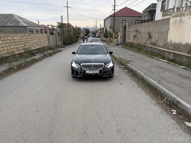 Mercedes E 250 2015, 276,000 km - 2.1 l - Bakı