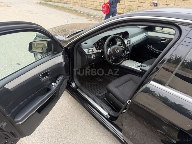 Mercedes E 250 2015, 276,000 km - 2.1 l - Bakı