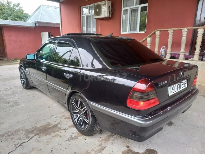 Mercedes C 240 2000, 392,423 km - 2.4 л - İmişli