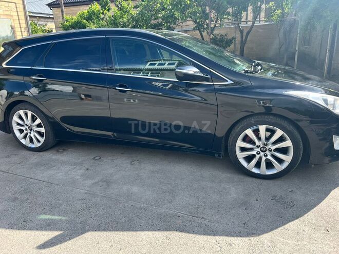 Hyundai i40 2012, 400,000 km - 1.7 л - Balakən