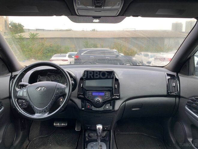 Hyundai i30 2010, 289,000 km - 1.6 l - Bakı