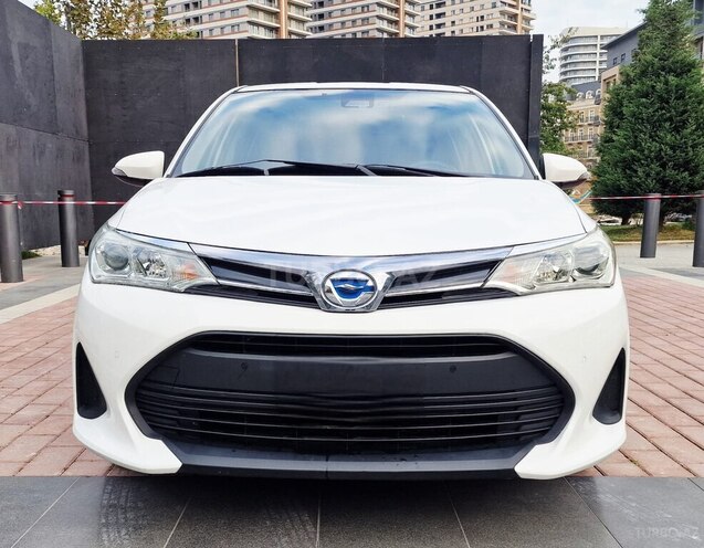 Toyota Corolla Fielder 2018, 195,000 km - 1.5 л - Bakı