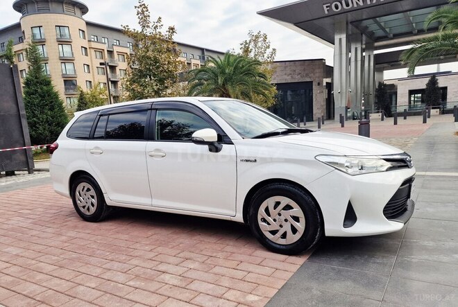Toyota Corolla Fielder 2018, 195,000 km - 1.5 л - Bakı