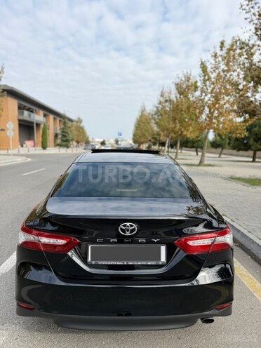 Toyota Camry 2018, 143,500 km - 2.5 л - Bakı