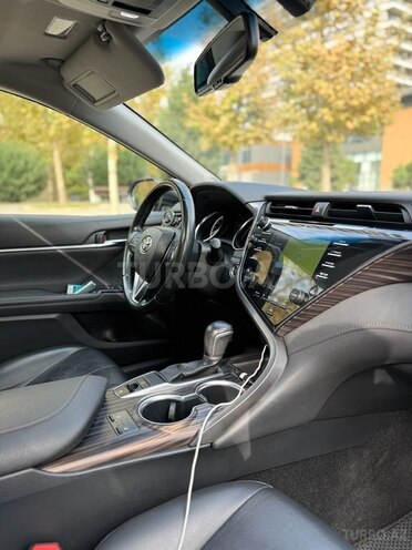 Toyota Camry 2018, 143,500 km - 2.5 л - Bakı