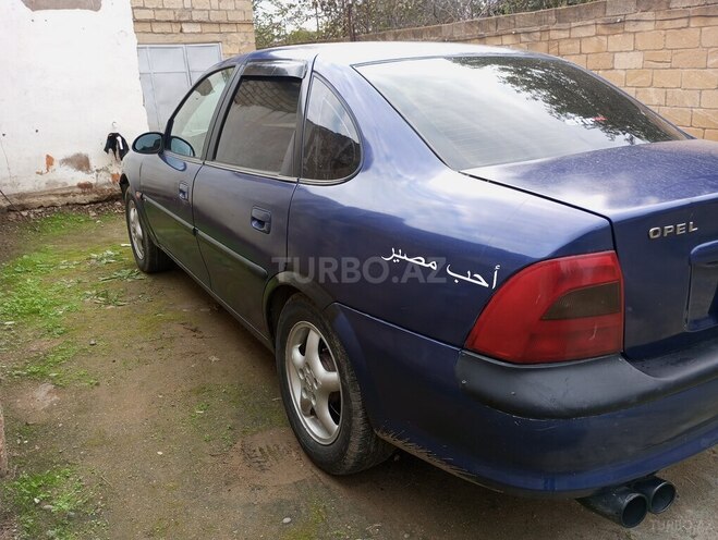 Opel Vectra 1997, 350,000 km - 1.8 l - Hacıqabul