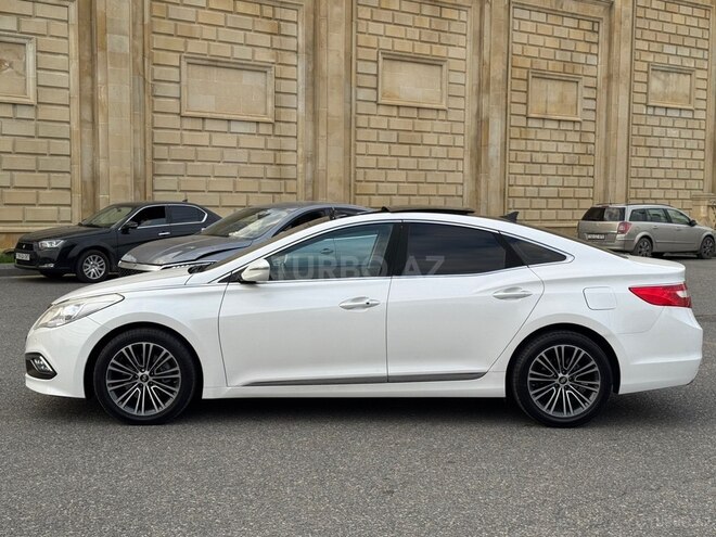 Hyundai Grandeur 2015, 243,000 km - 2.2 l - Bakı