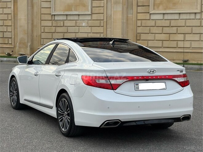 Hyundai Grandeur 2015, 243,000 km - 2.2 l - Bakı