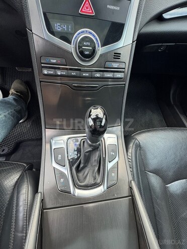 Hyundai Grandeur 2015, 243,000 km - 2.2 l - Bakı