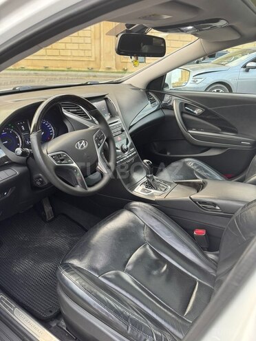 Hyundai Grandeur 2015, 243,000 km - 2.2 l - Bakı