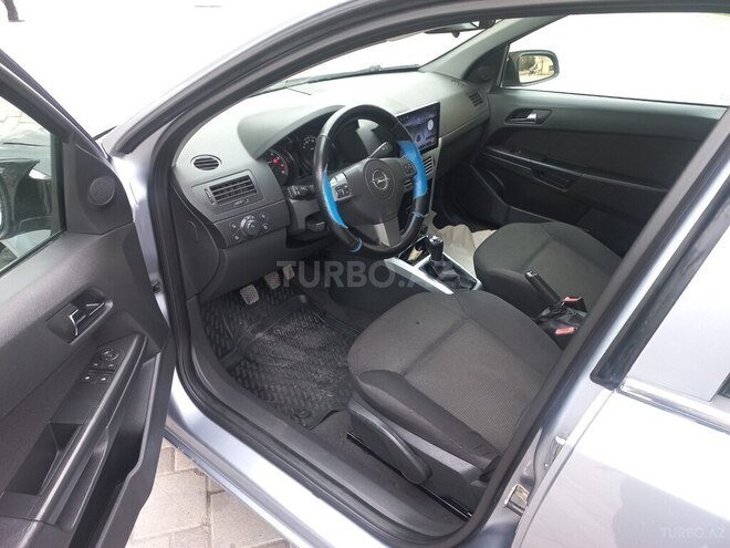 Opel Astra 2009, 330,000 km - 1.4 l - Sumqayıt