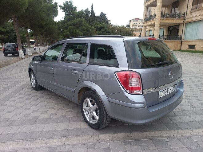 Opel Astra 2009, 330,000 km - 1.4 l - Sumqayıt