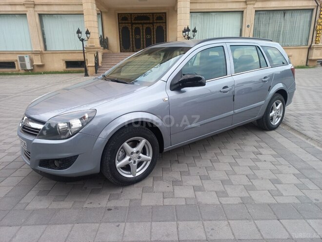 Opel Astra 2009, 330,000 km - 1.4 l - Sumqayıt