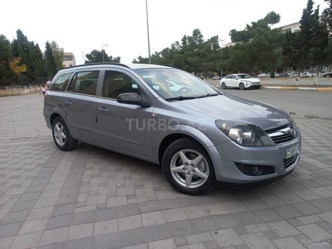 Opel Astra 2009, 330,000 km - 1.4 l - Sumqayıt