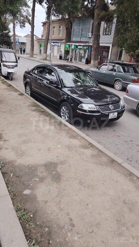 Volkswagen Passat 2003, 340,000 km - 1.8 л - Qusar