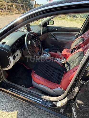 Volkswagen Passat 2003, 340,000 km - 1.8 л - Qusar