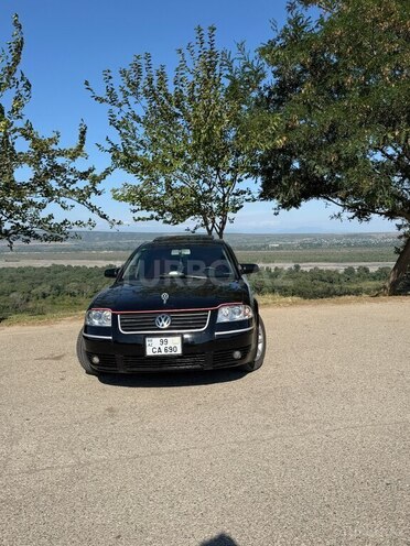 Volkswagen Passat 2003, 340,000 km - 1.8 л - Qusar