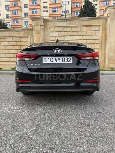 Hyundai Elantra 2016, 240,328 km - 2.0 л - Bakı