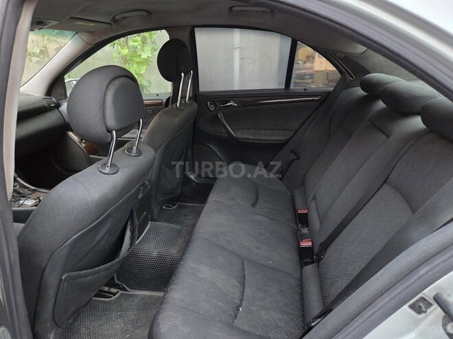 Mercedes C 220 2002, 465,508 km - 2.1 л - Bakı