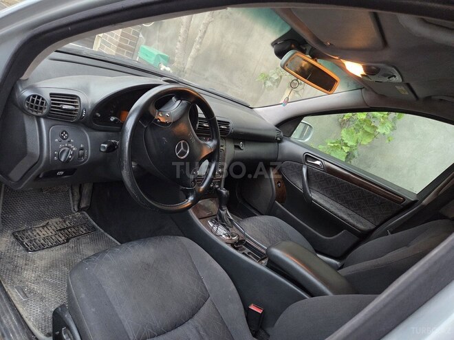 Mercedes C 220 2002, 465,508 km - 2.1 л - Bakı