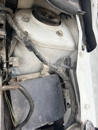 Nissan Tiida 2010, 339,589 km - 1.6 l - Bakı