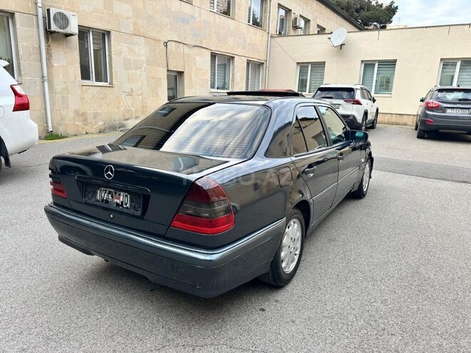 Mercedes C 220 1998, 560,000 km - 2.2 l - Bakı