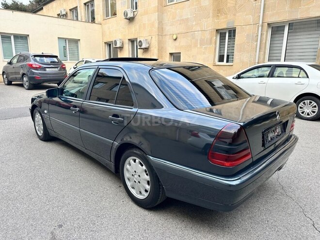 Mercedes C 220 1998, 560,000 km - 2.2 l - Bakı