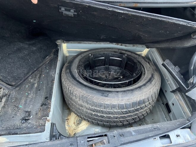 Mercedes E 220 1999, 258,668 km - 2.2 л - Bakı