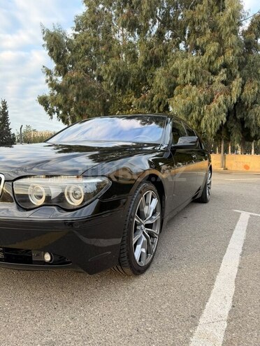 BMW 745 2004, 262,000 km - 4.4 l - Bakı