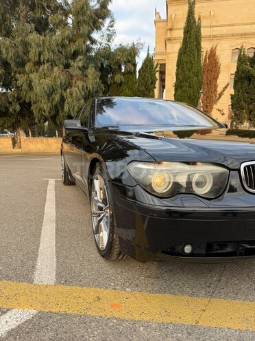 BMW 745 2004, 262,000 km - 4.4 l - Bakı