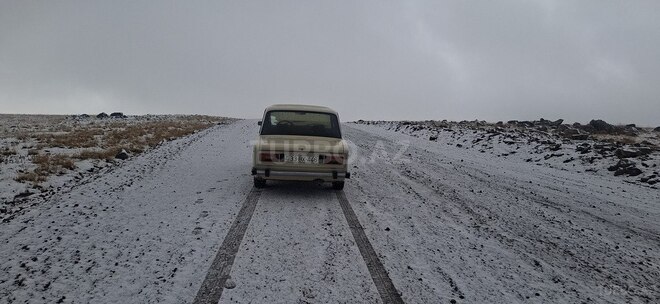 LADA (VAZ) 2106 1992, 390,000 km - 1.3 l - 