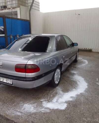Opel Omega 1995, 350,000 km - 2.0 l - Qəbələ