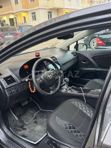 Toyota Avensis 2011, 260,000 km - 2.0 l - Bakı