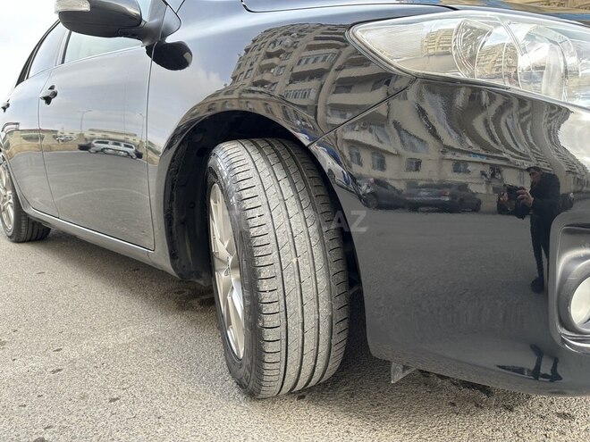 Toyota Corolla 2011, 267,300 km - 1.4 l - Bakı